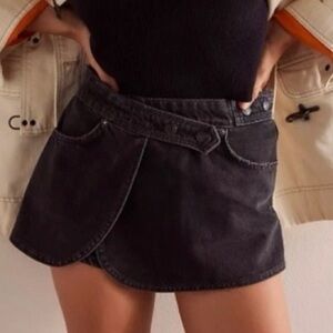 NWT! Sz 33 We The Free Black Denim Maxine Skort